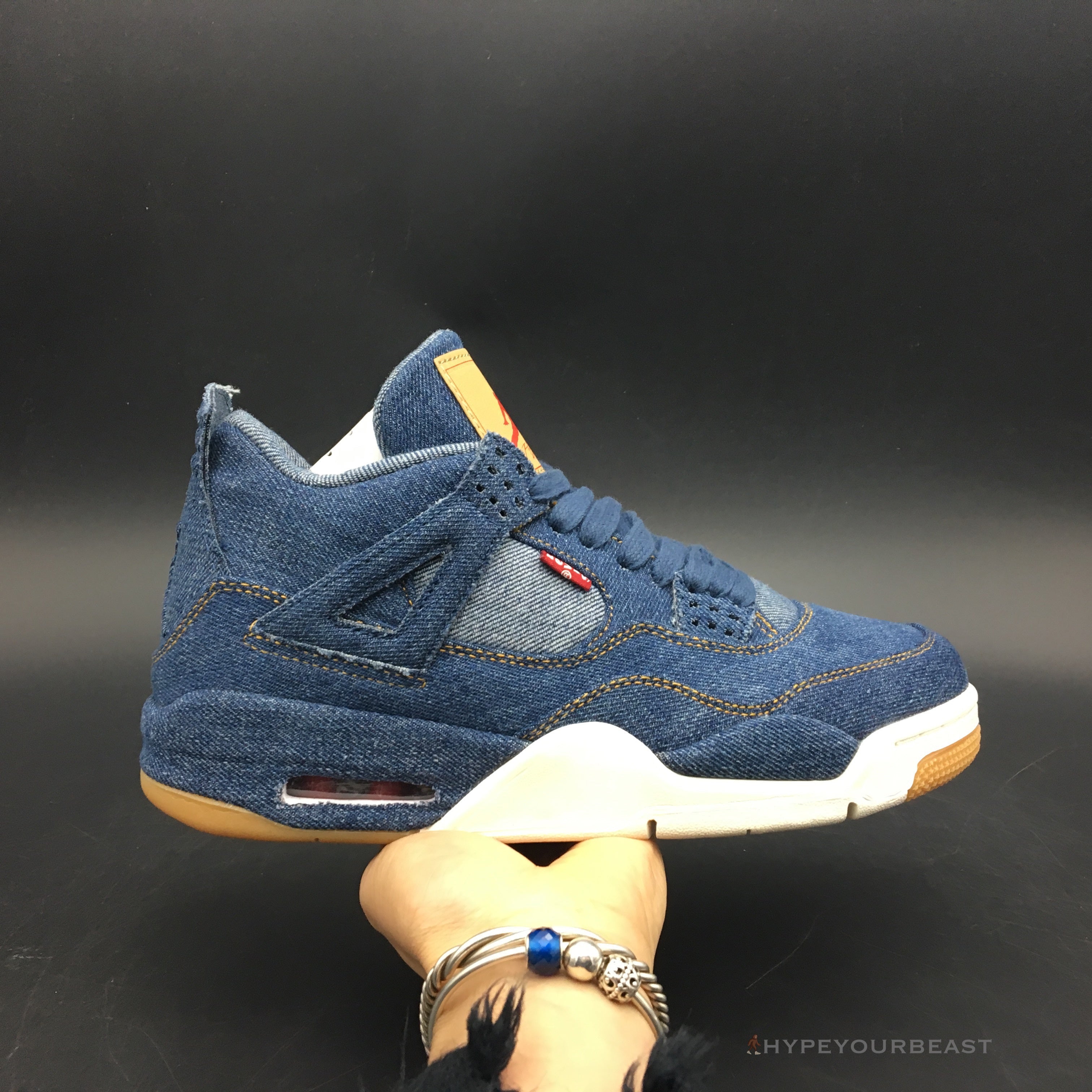 Jordan 4 Retro NRG "Levi's"
