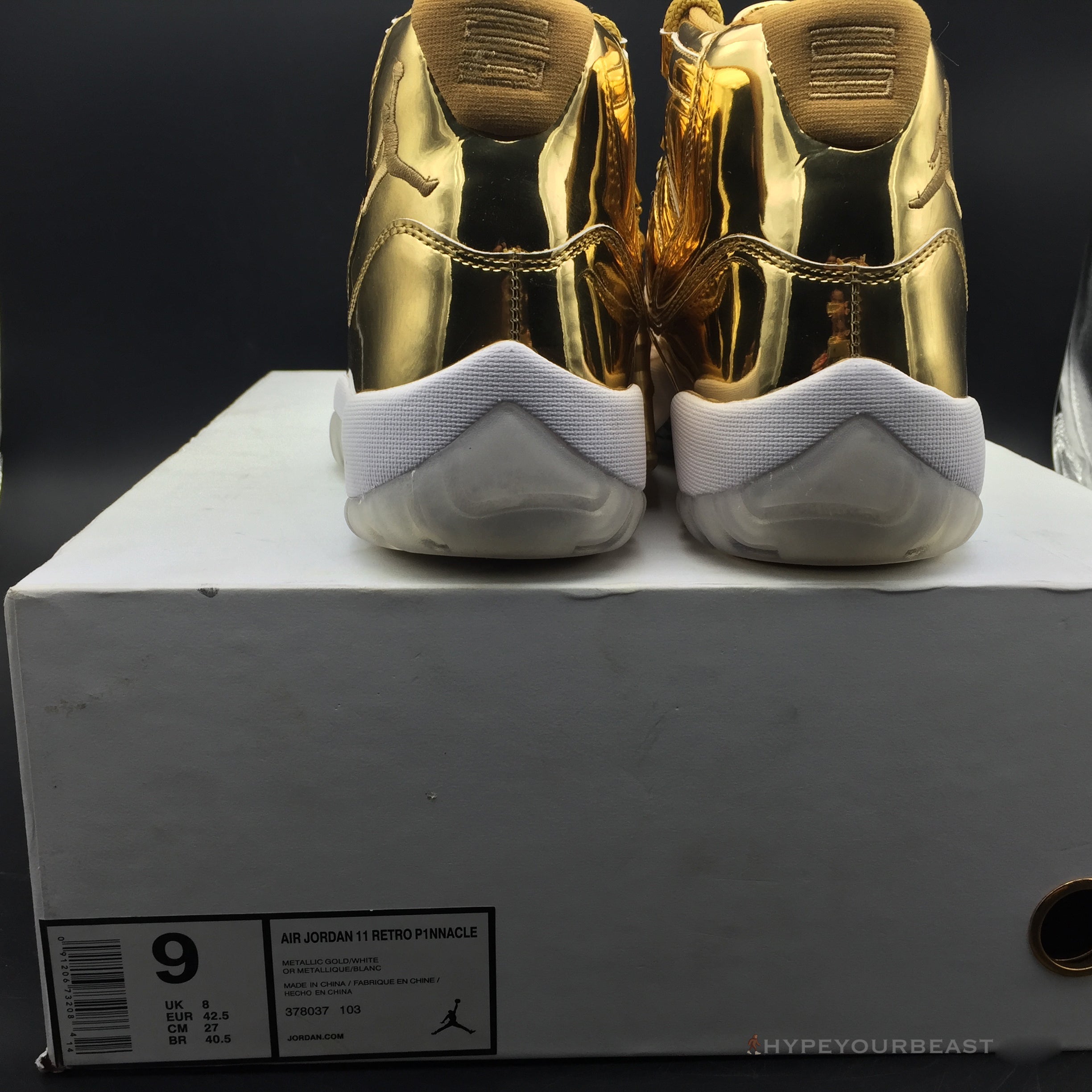 Air Jordan 11 Metallic Gold