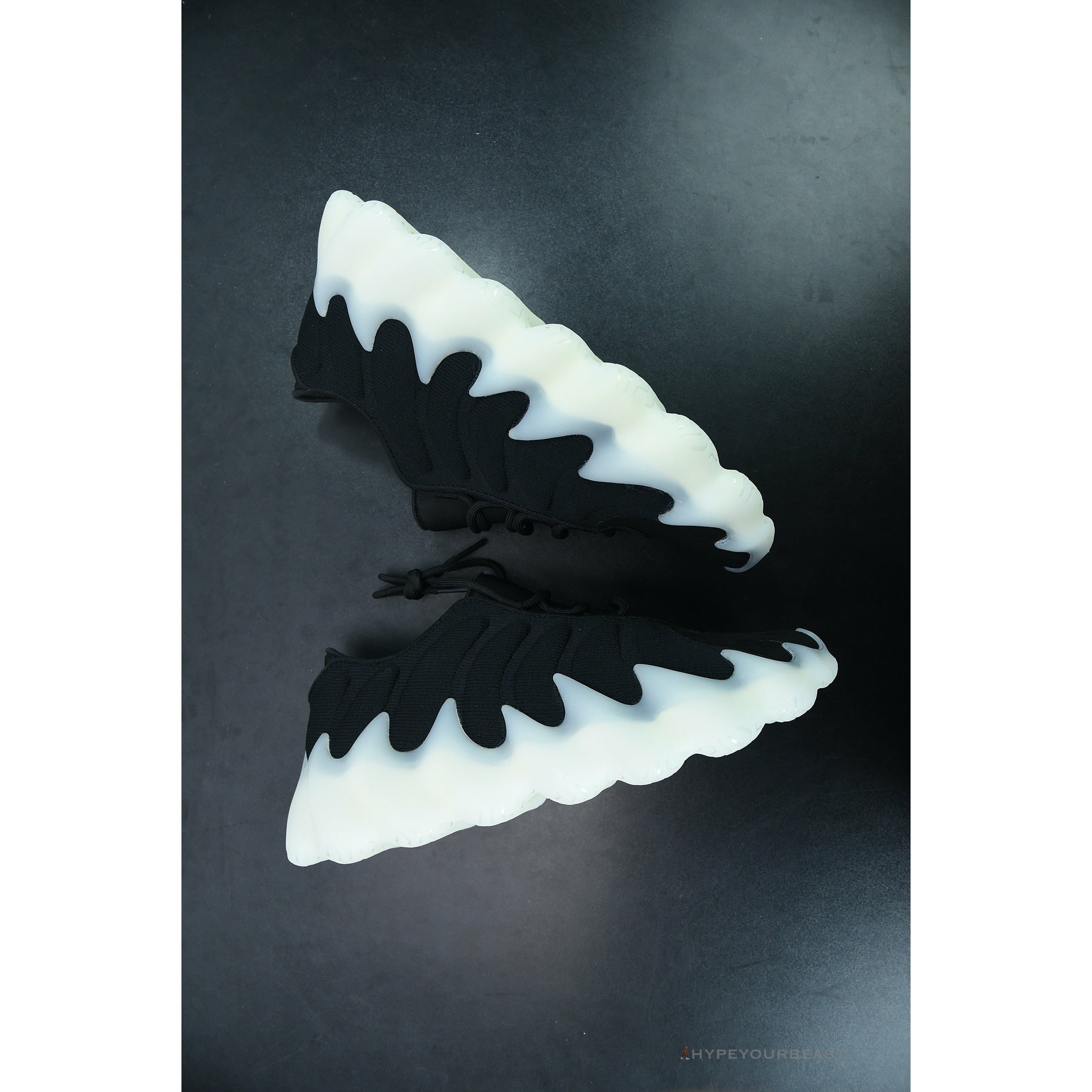 Adidas Yeezy Boost 400 Black/White