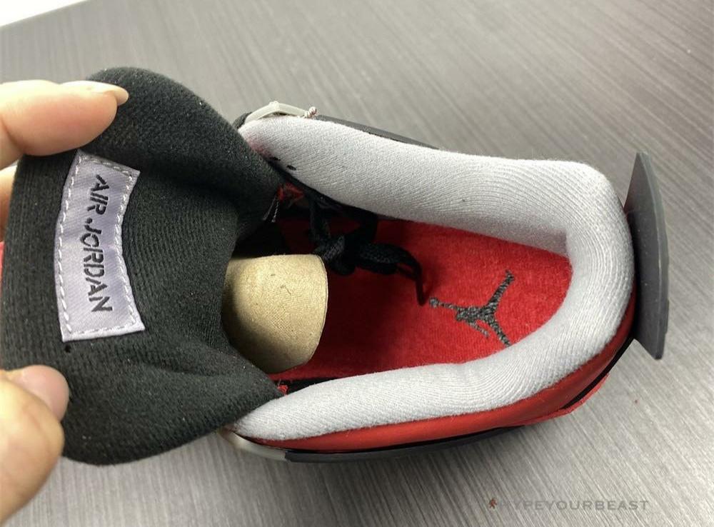 Air Jordan 4 Retro Toro Bravo