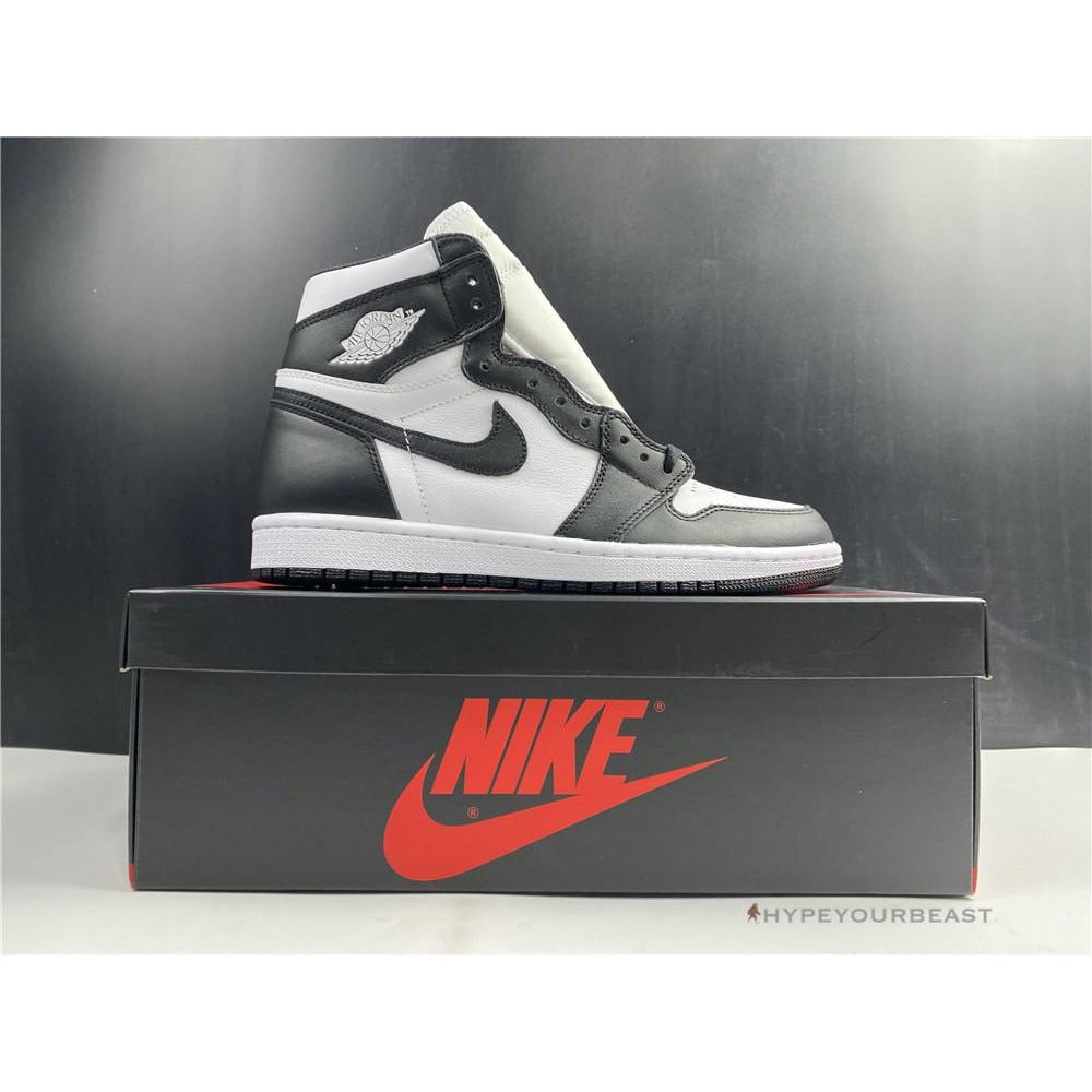 Air Jordan 1 Retro High OG 'Black White'