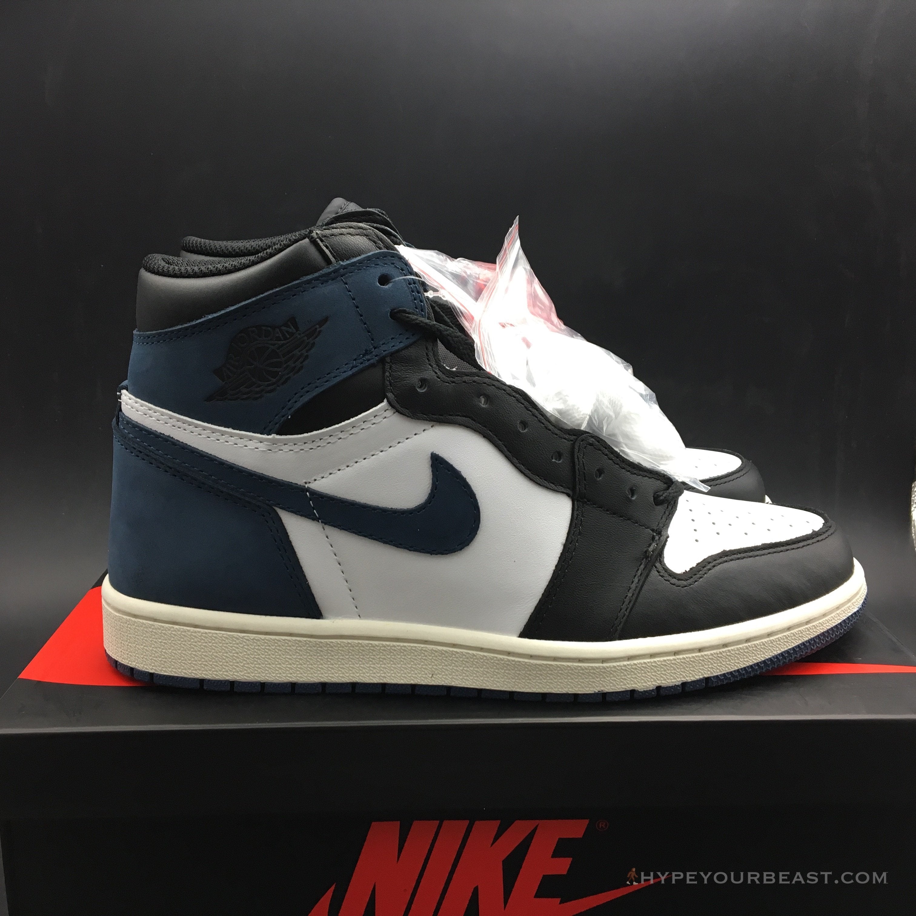 Air Jordan 1 Retro High OG Fragment