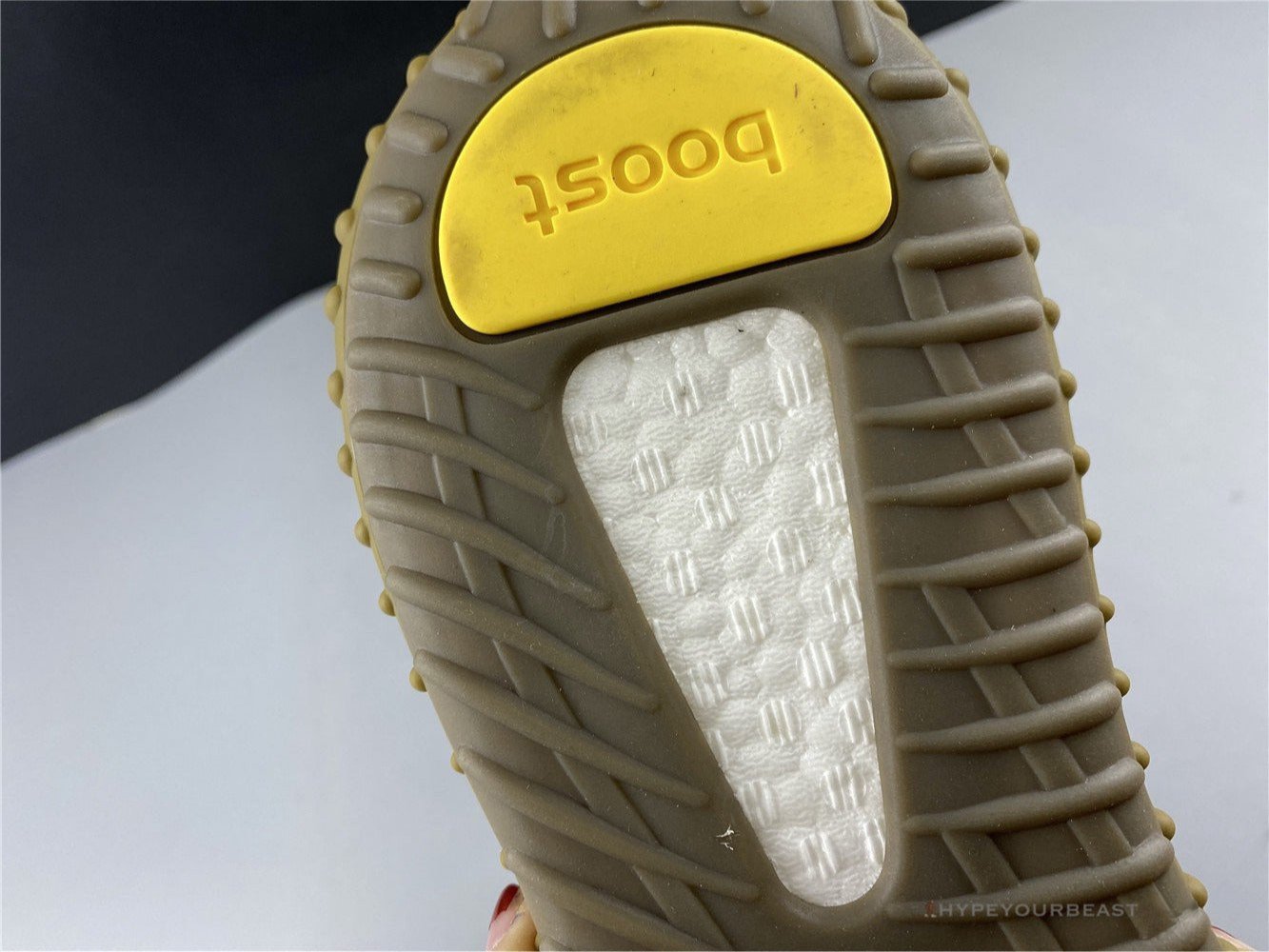 Adidas Yeezy 350 V2 Marsh