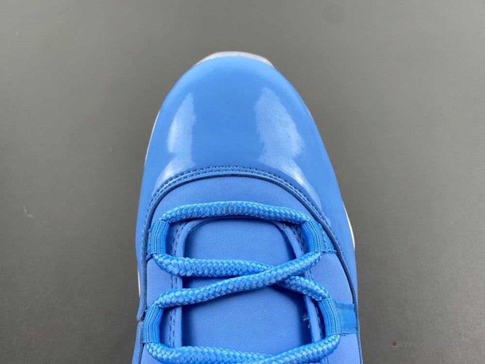 Air Jordan 11 Retro Pantone