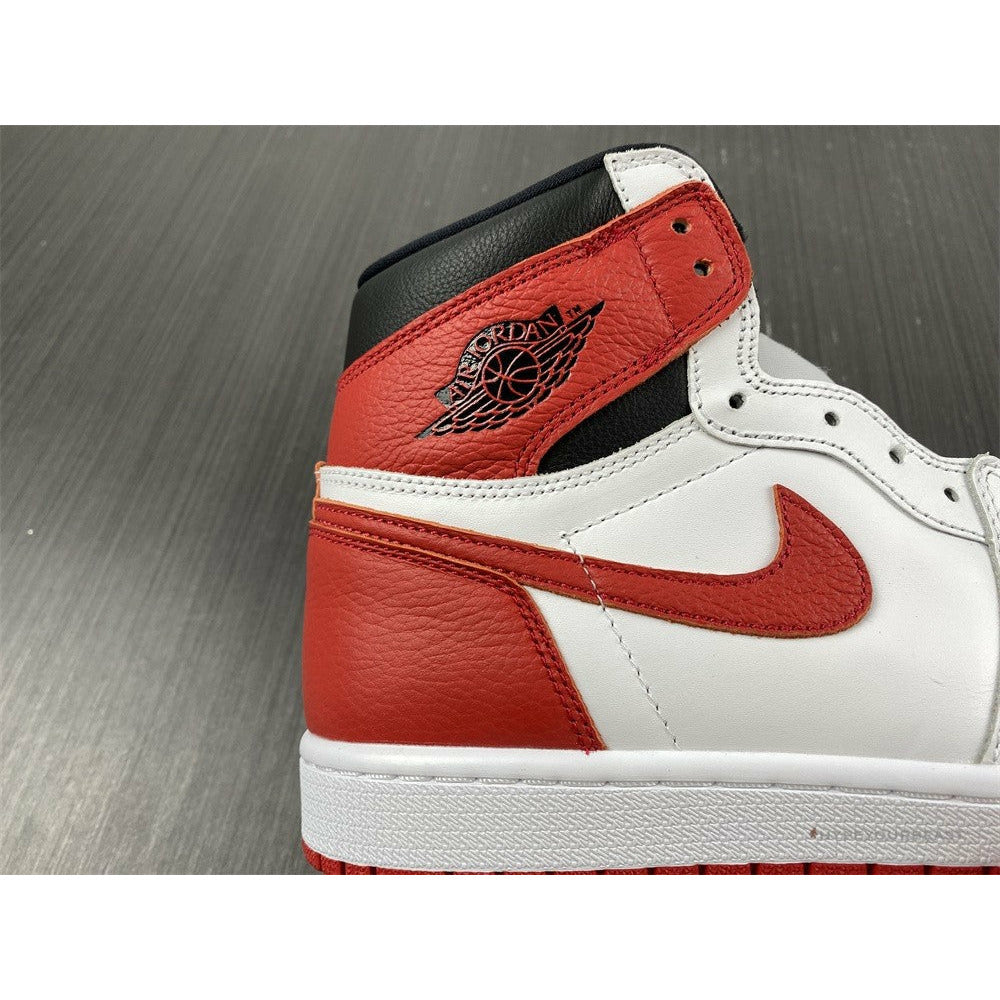 Air Jordan 1 Retro High OG 'Heritage'
