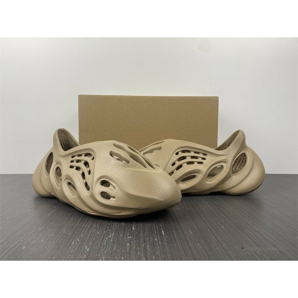 Adidas Yeezy Foam RNNR 'Mist'