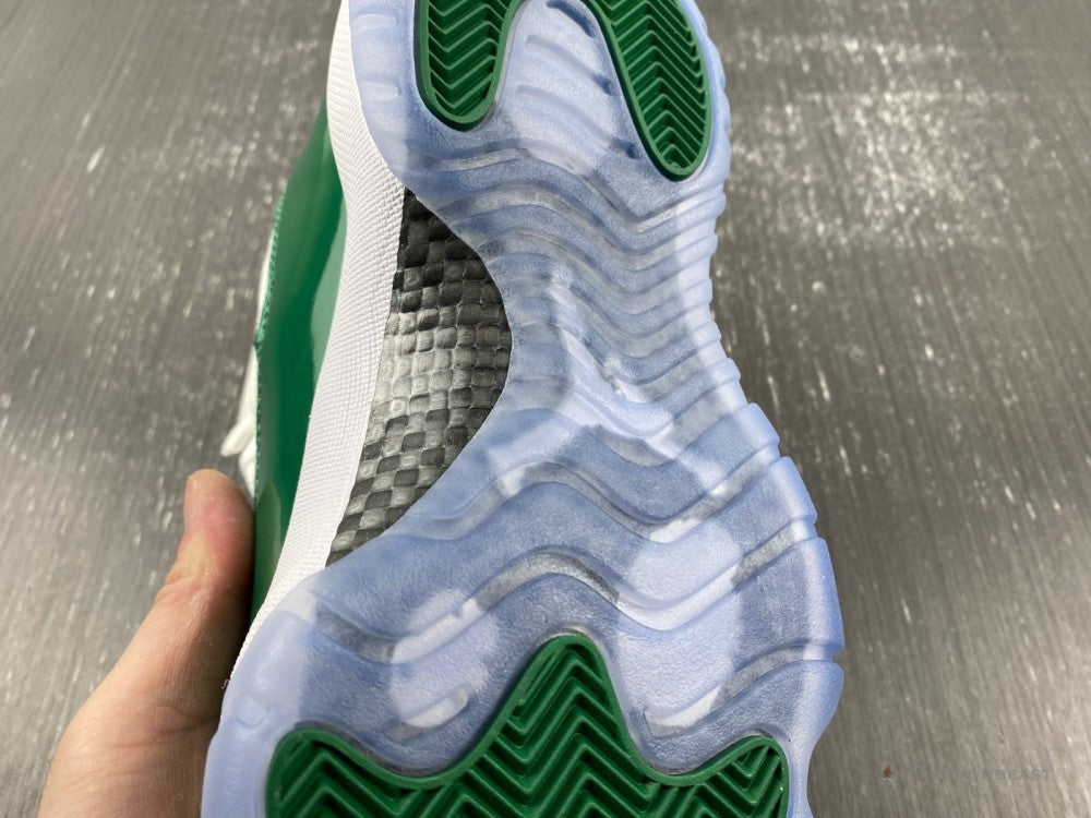 Air Jordan 11 High 'Green White'