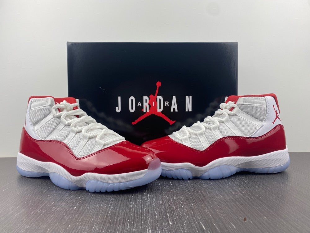 Air Jordan 11 Retro Cherry (2022)
