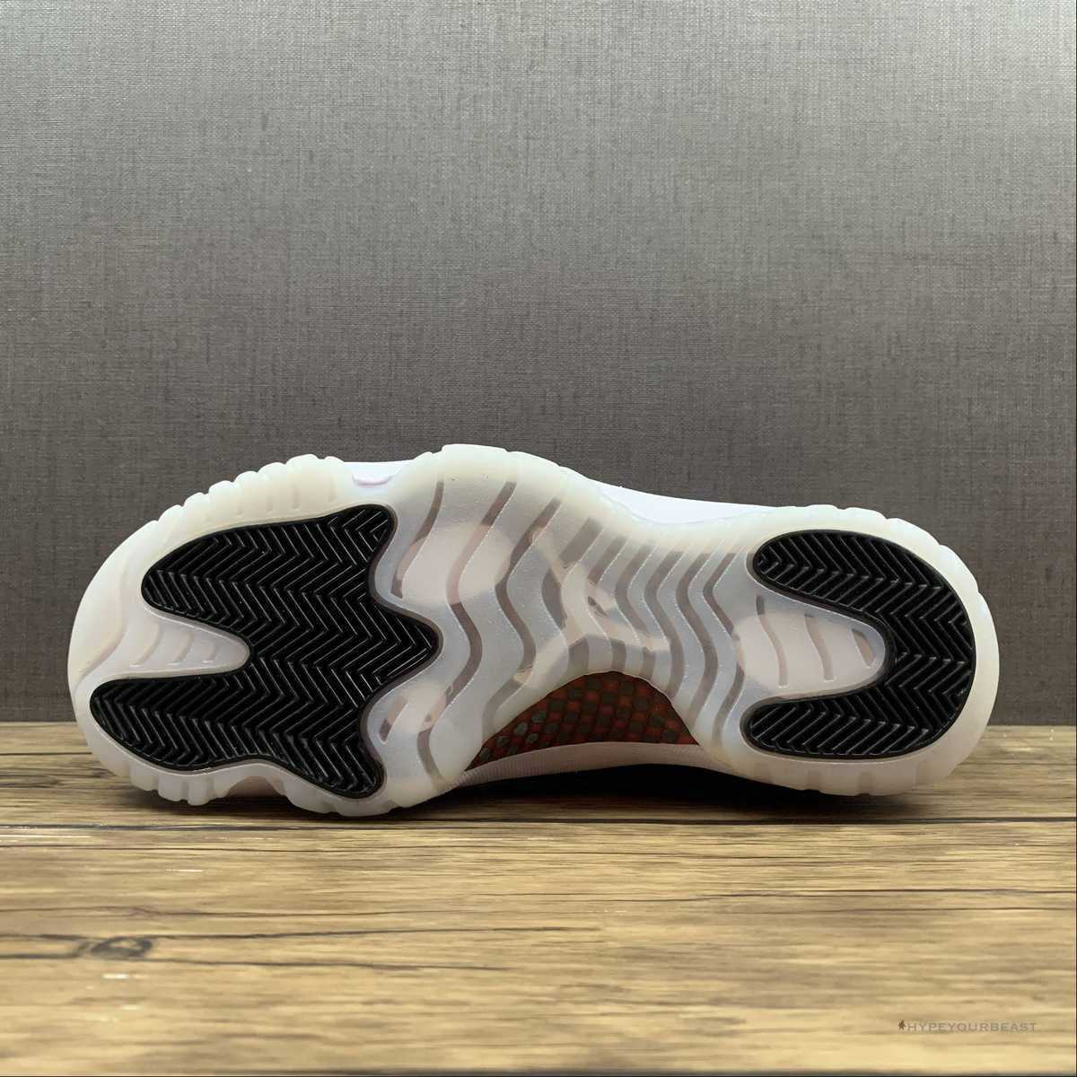 Air Jordan 11 Low '72-10'