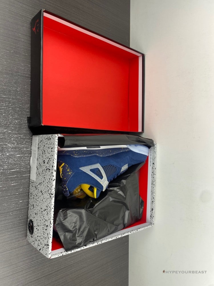 Air Jordan 4 Michigan Blue
