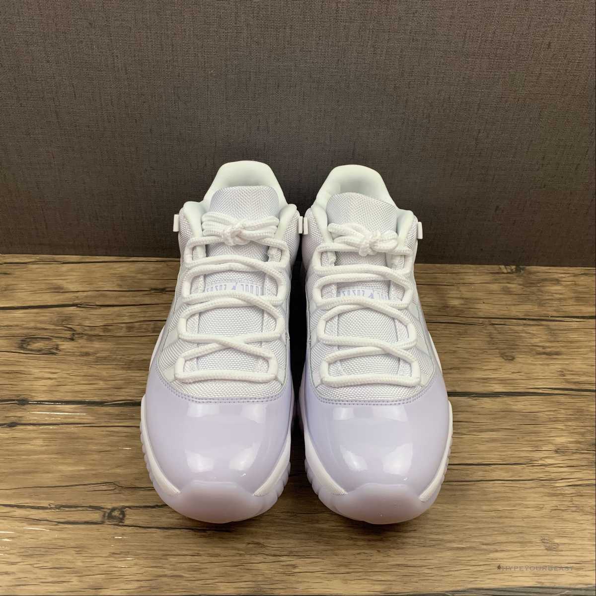 Air Jordan 11 Low 'Pure Velvet'