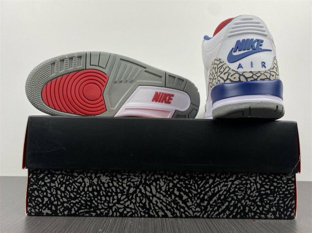Air Jordan 3 Retro OG 'True Blue'