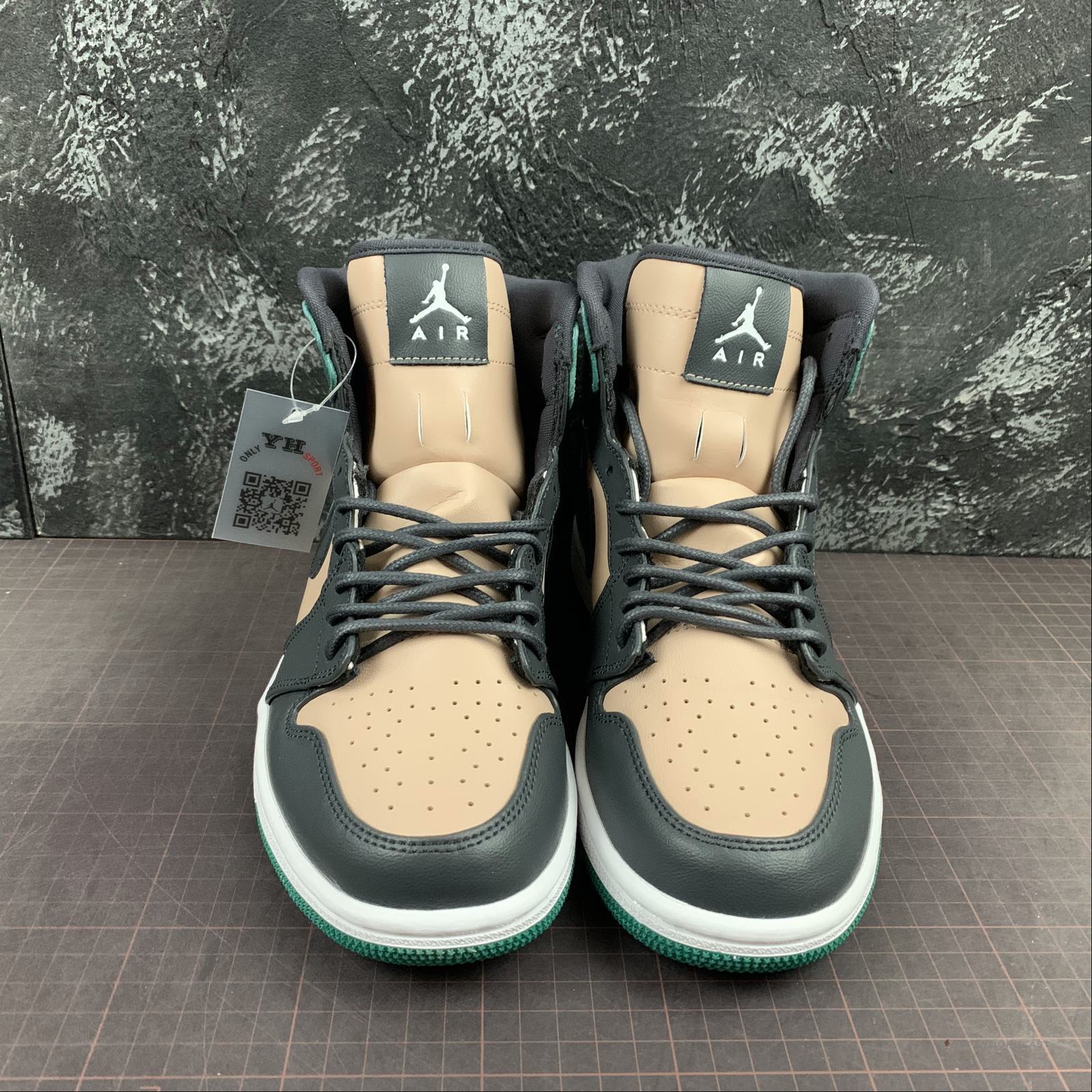 Air Jordan 1 Ret Hi Prem 'Bio Beige'