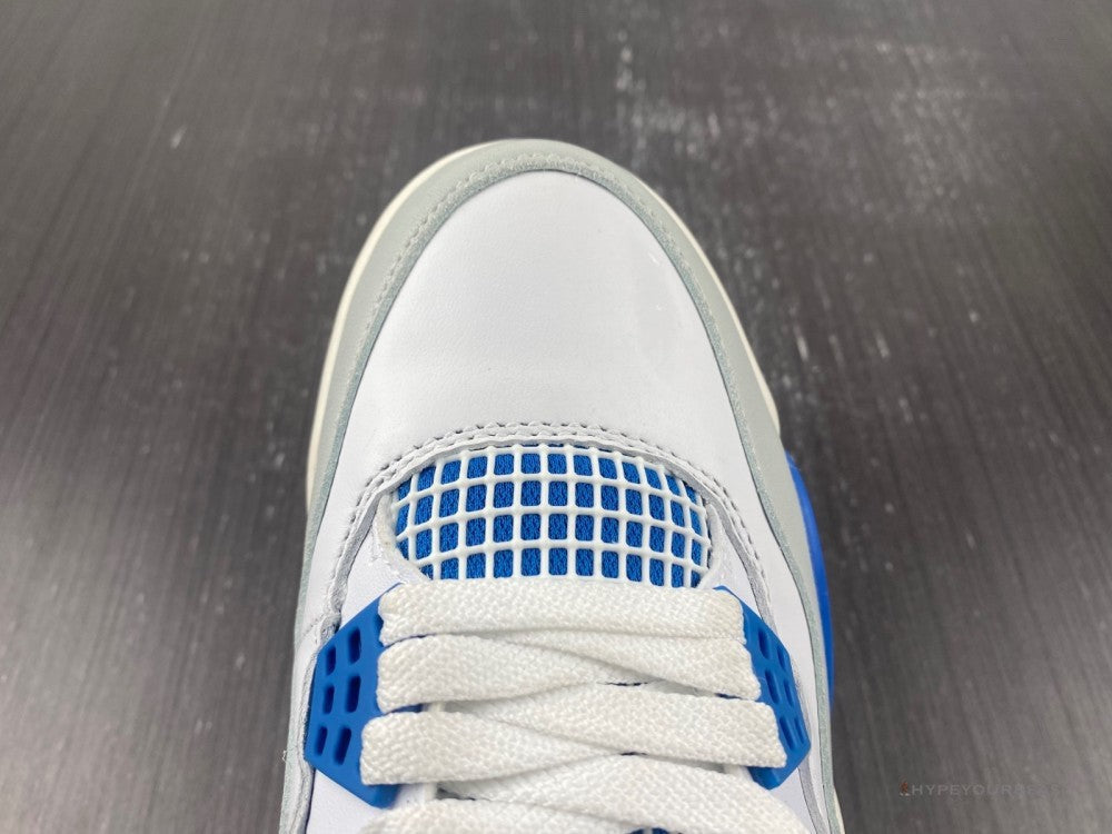 Air Jordan 4 'Military Blue'