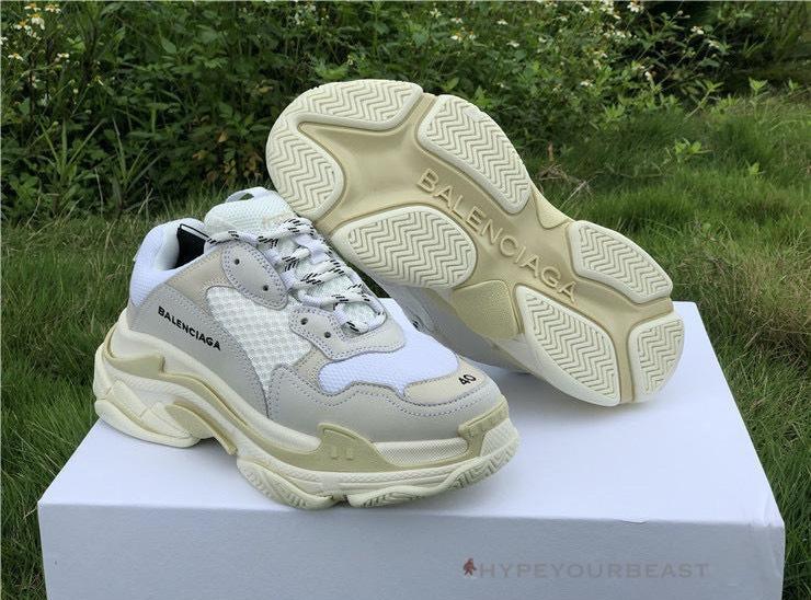 BCG Triple S Sneakers Cream / White