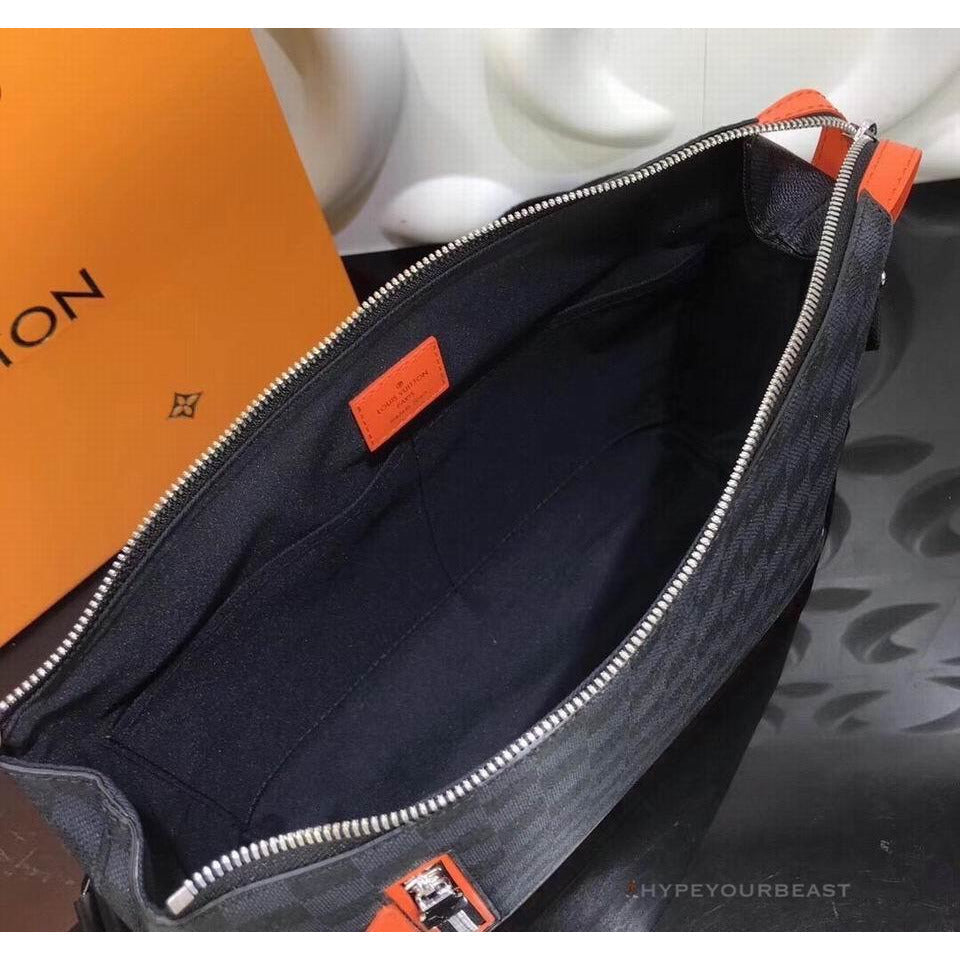 DAMIER COBALT RACE DISCOVERY MESSENGER PM