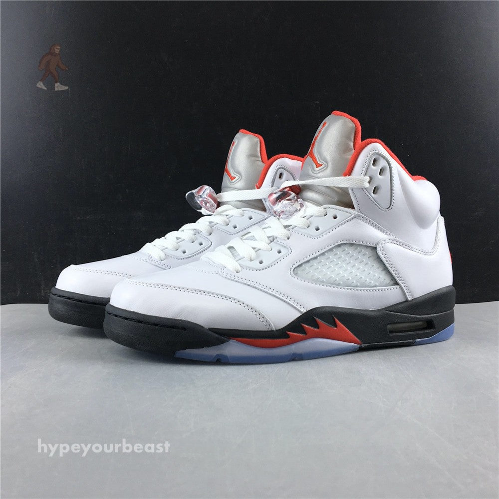 Air Jordan 5 "Fire Red"