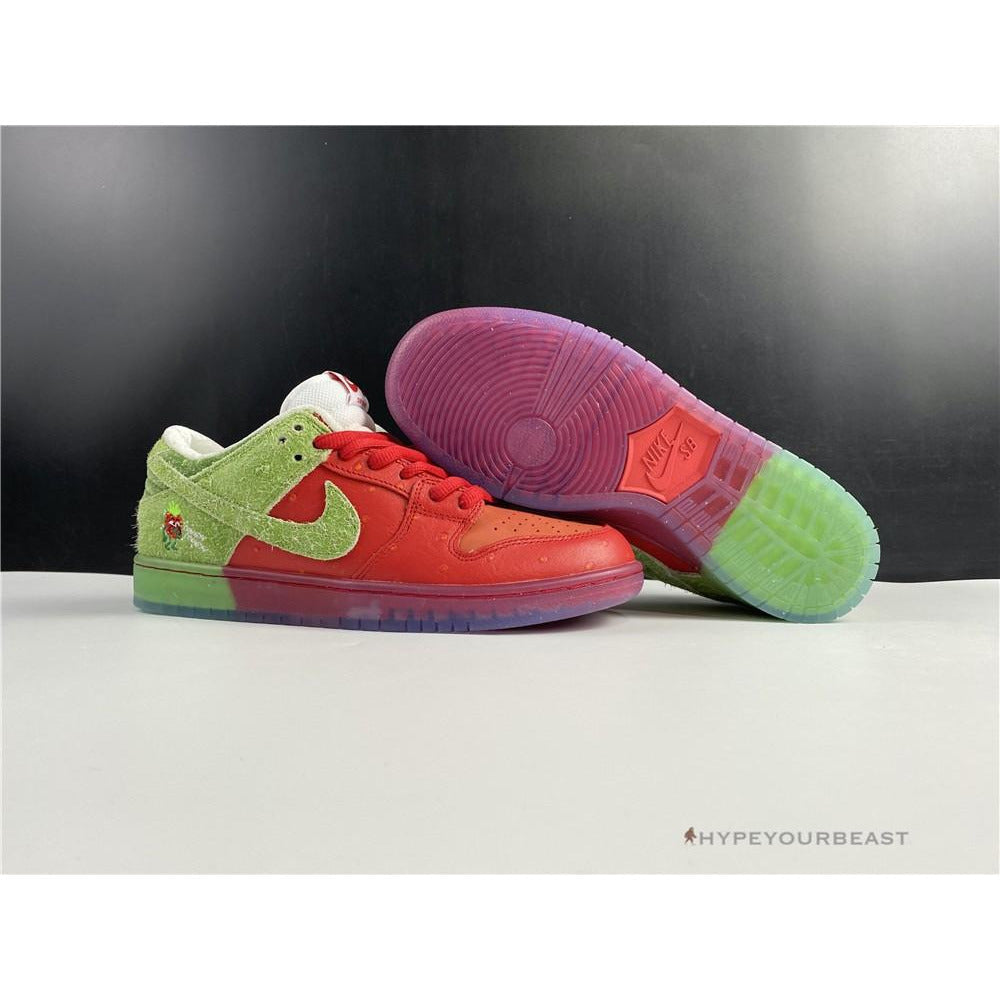 Nike SB Dunk Low 'Strawberry Cough'