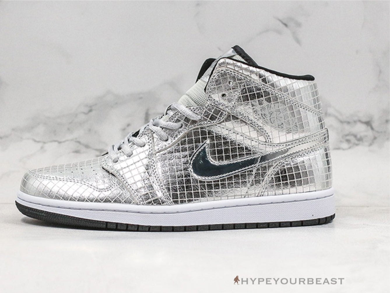Air Jordan 1 Retro Mid 'Disco ball'