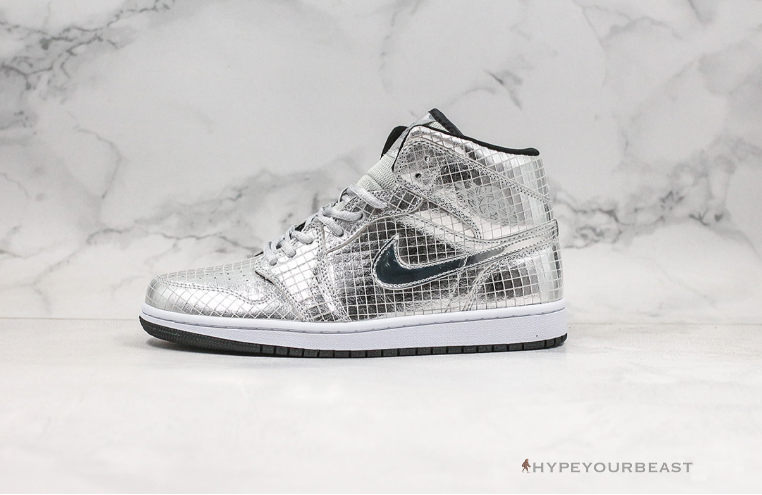 Air Jordan 1 Retro Mid 'Disco ball'