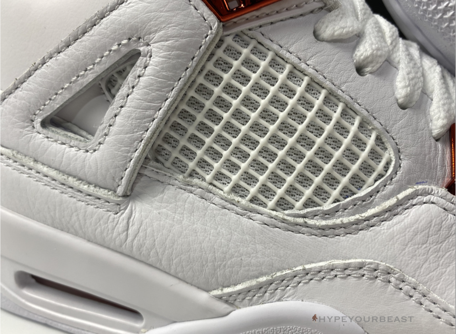 Air Jordan 4 'Pure Money Red'