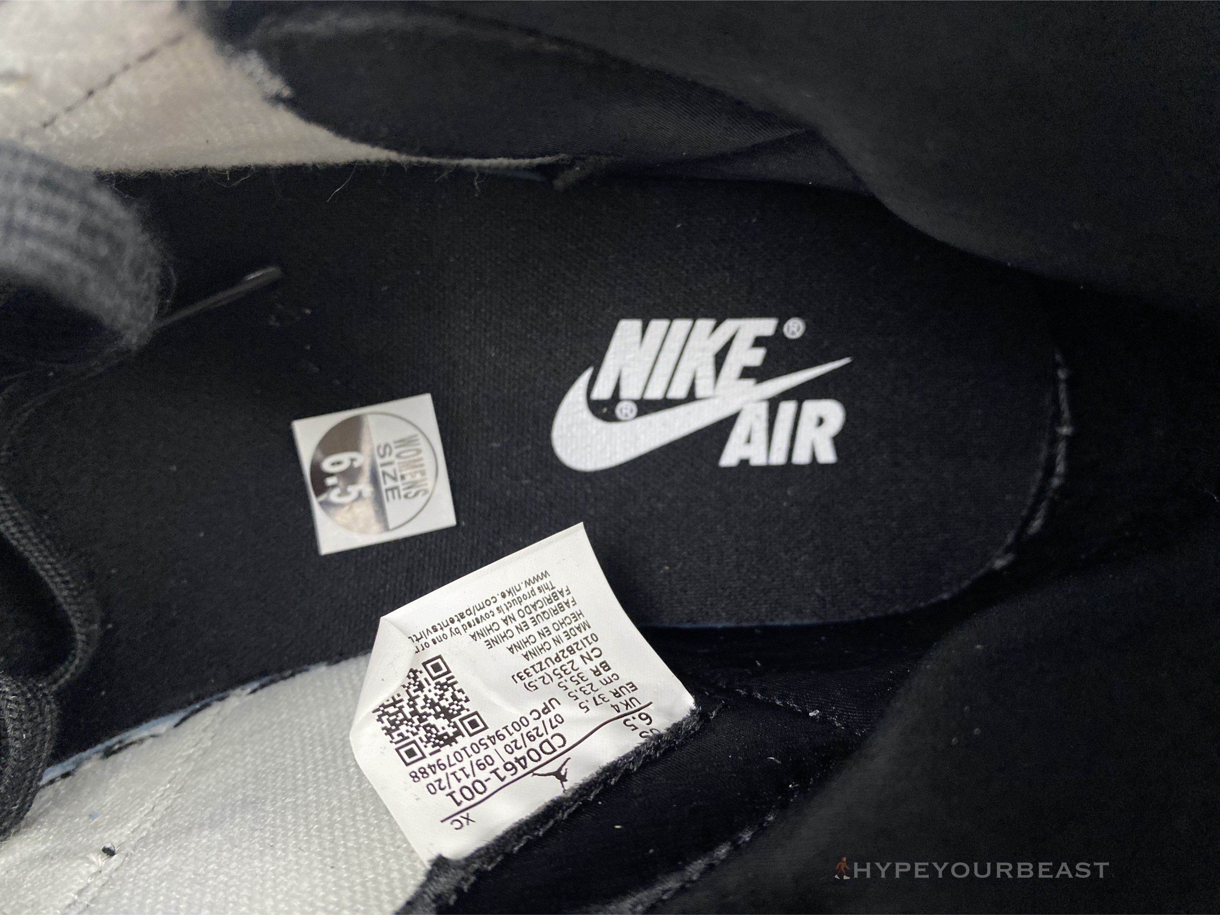 Air Jordan 1 Retro High Silver Toe