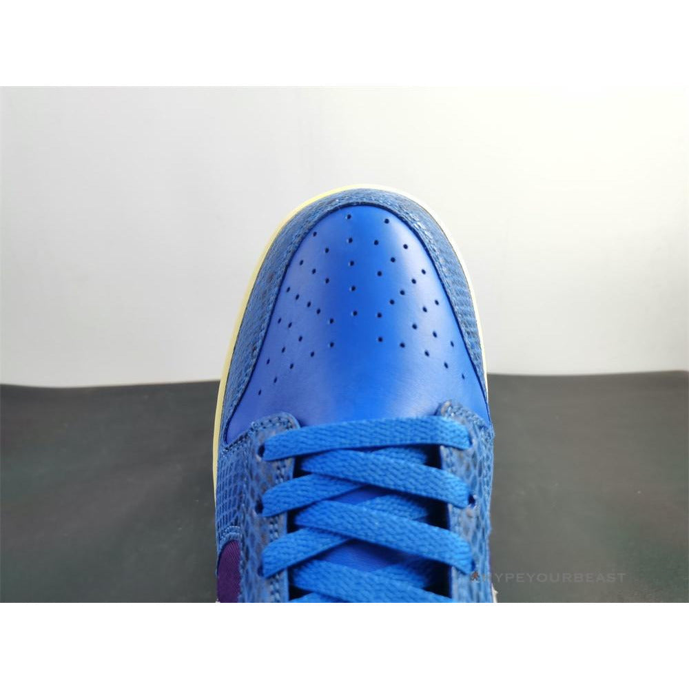 Undefeated X Nike Dunk Low