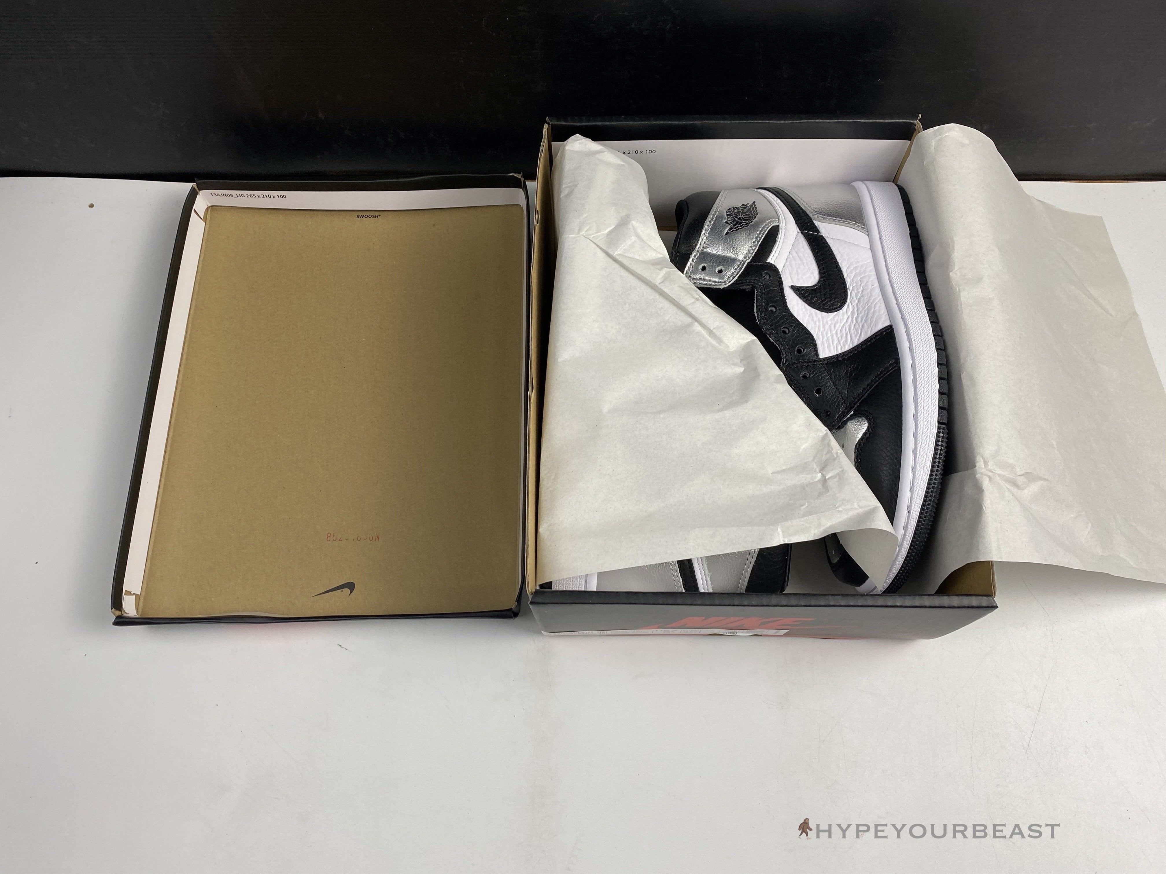 Air Jordan 1 Retro High Silver Toe