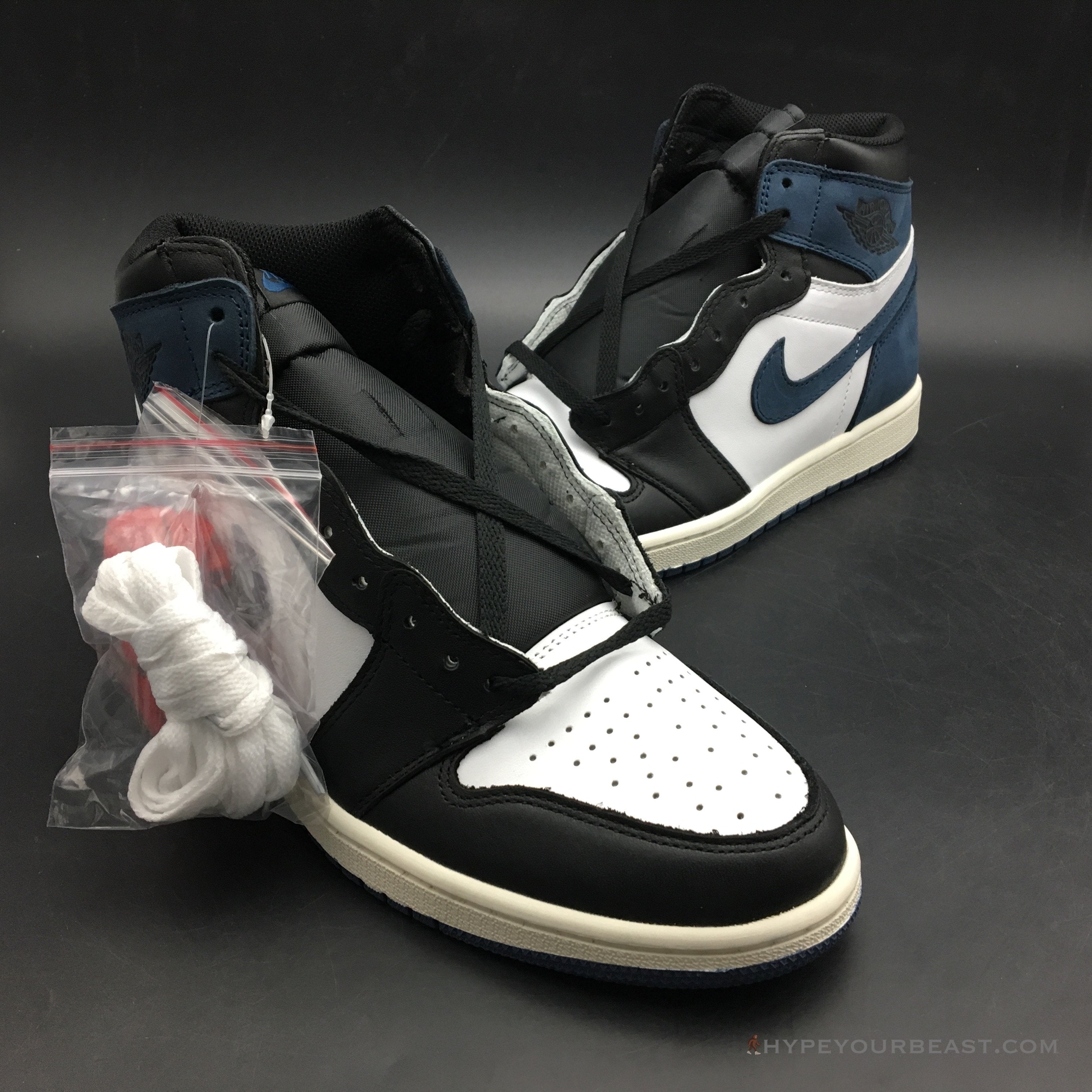 Air Jordan 1 Retro High OG Fragment