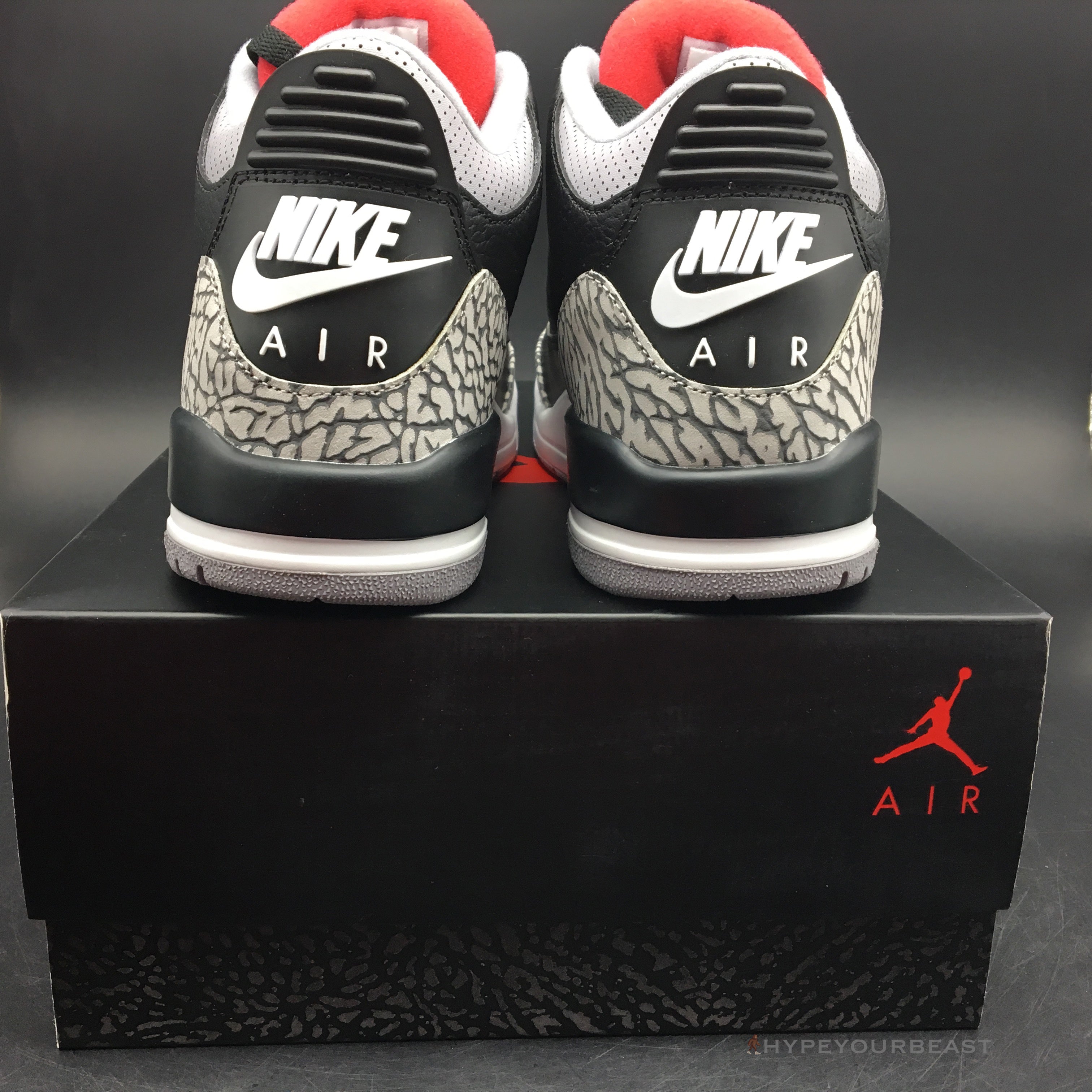 Air Jordan 3 Retro High OG 'Black Cement'