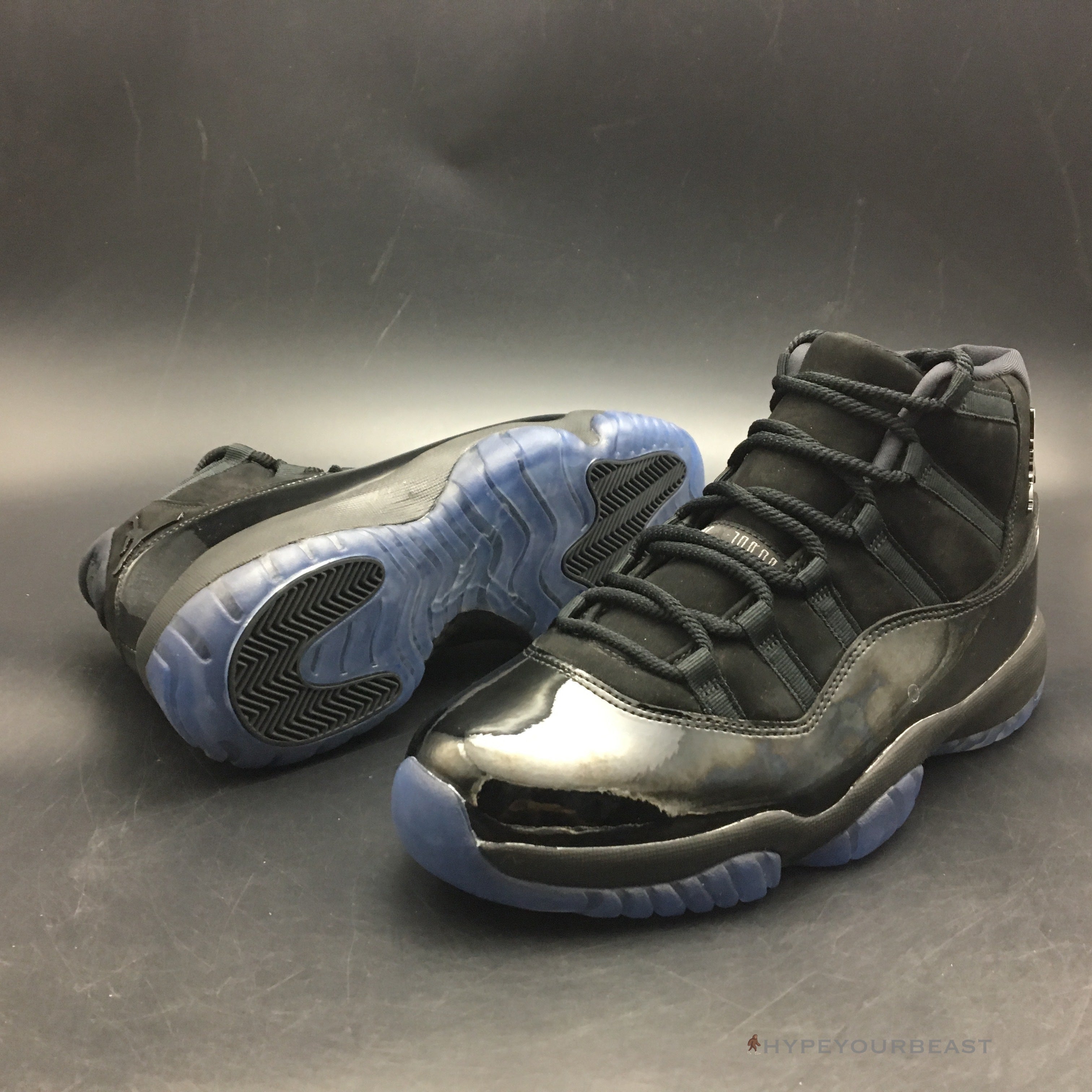 Air Jordan 11 'Prom Night'
