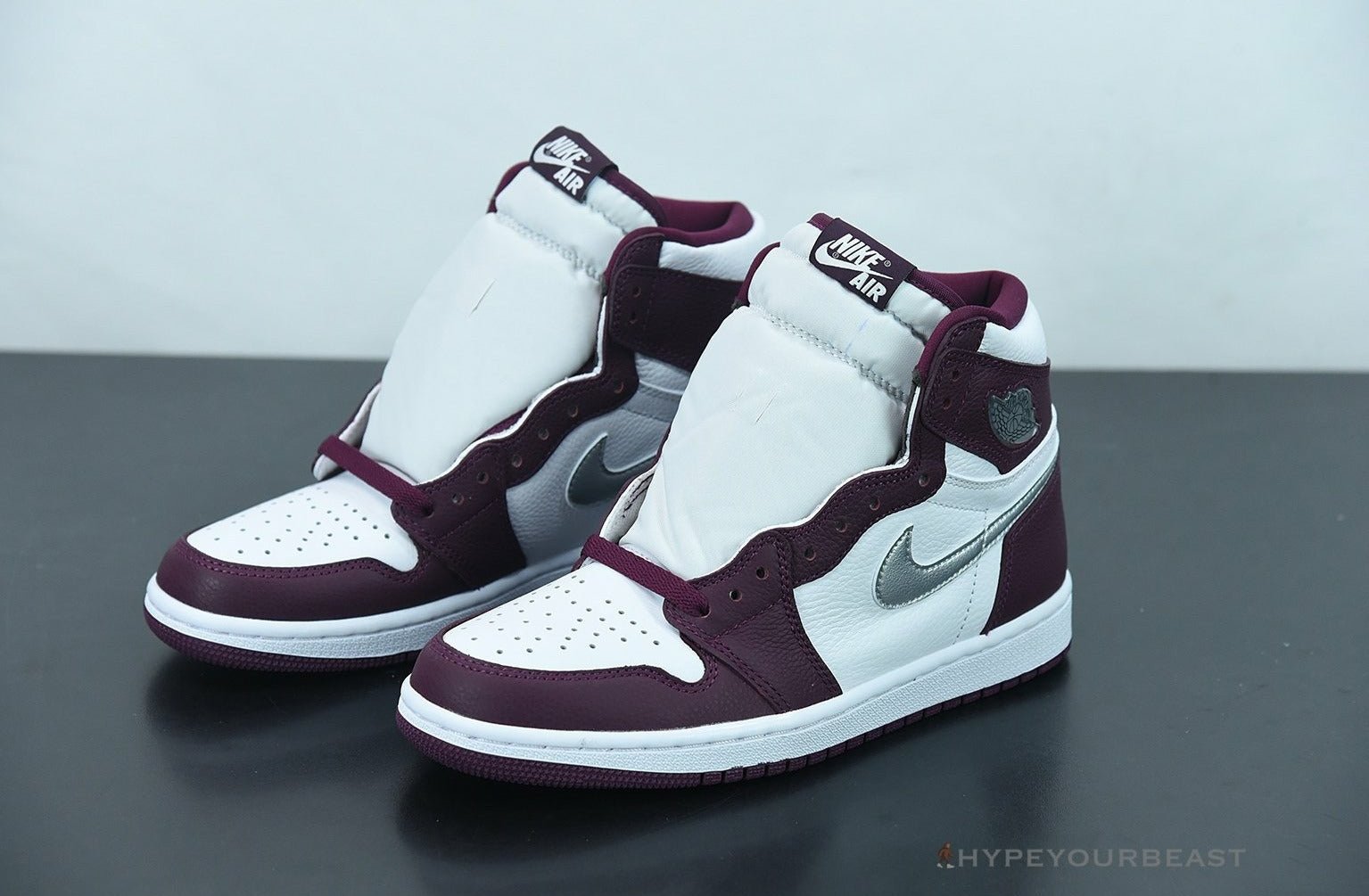 Air Jordan.1 Retro High OG Bordeaux