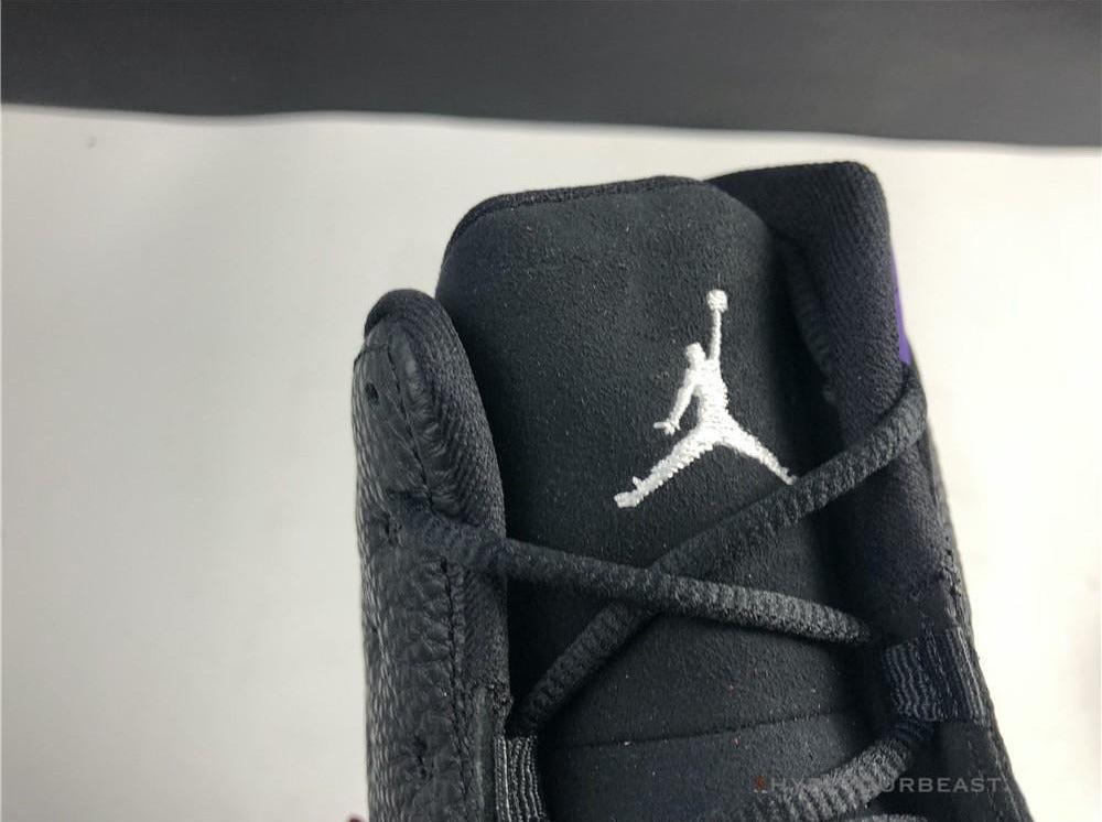 Air Jordan 13 Black / Purple