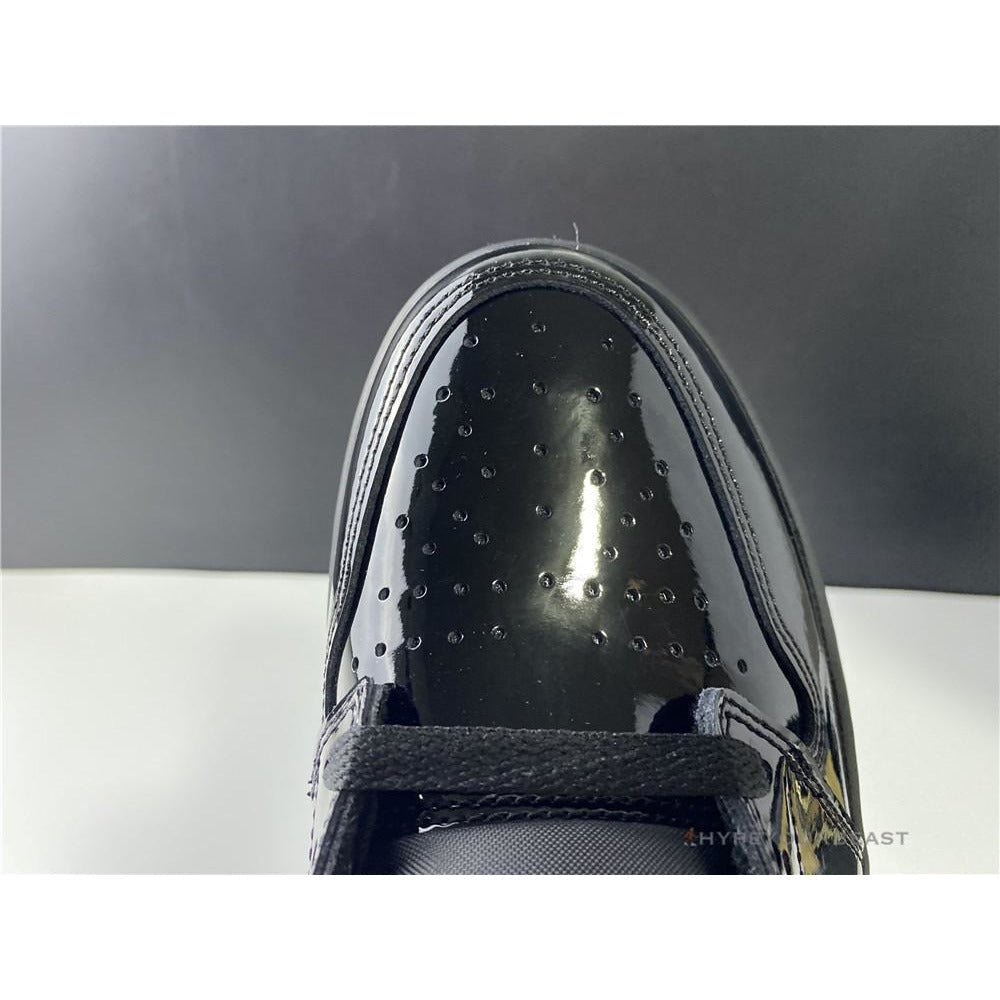 Air Jordan 1 High 'Black Metallic Gold'