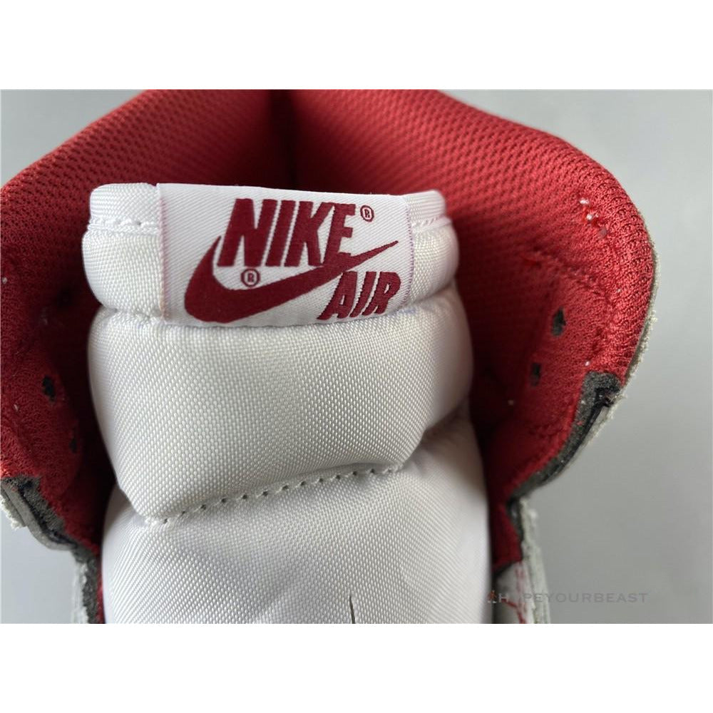 Air Jordan 1 Retro 'Metallic Red'