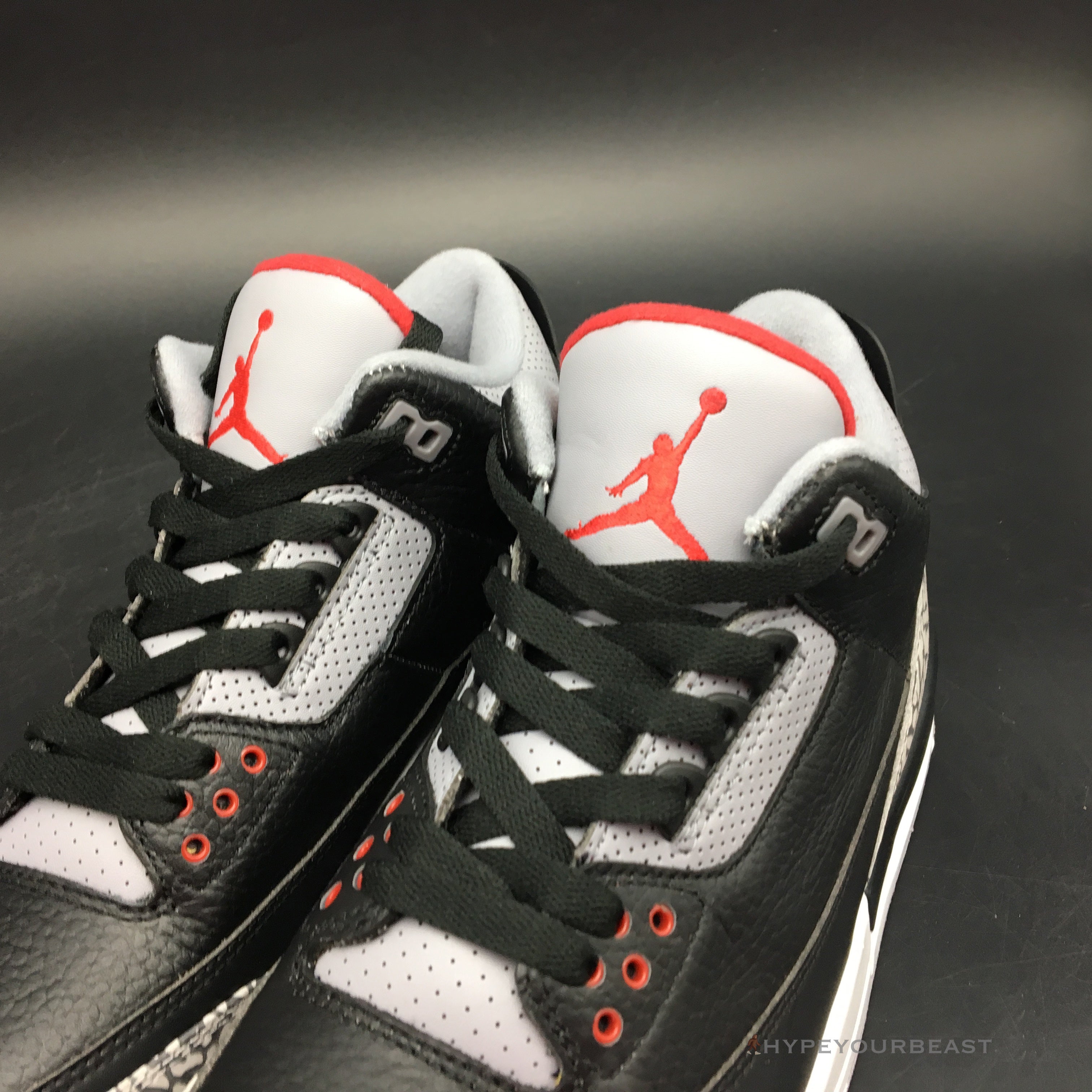 Air Jordan 3 Retro High OG 'Black Cement'